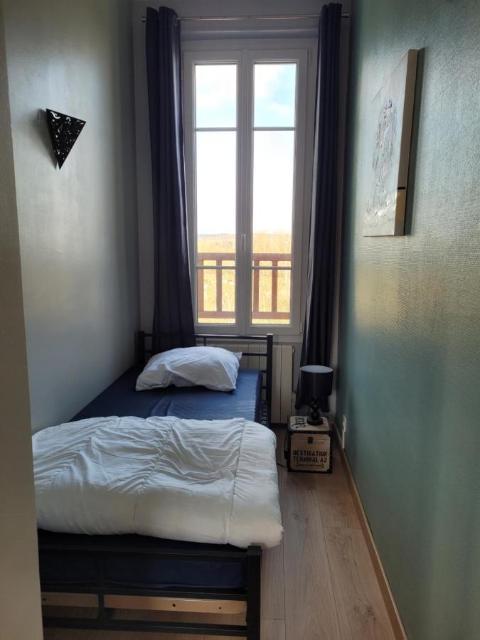 Appartement Meuble Renove Ideal Pour Curistes Ou Vacanciers Ла Рош-Позе Екстериор снимка